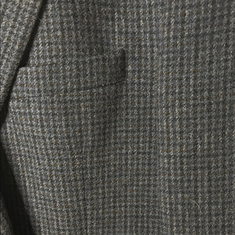 Men's Jos A Bank Blazer - Picture 6 of 13